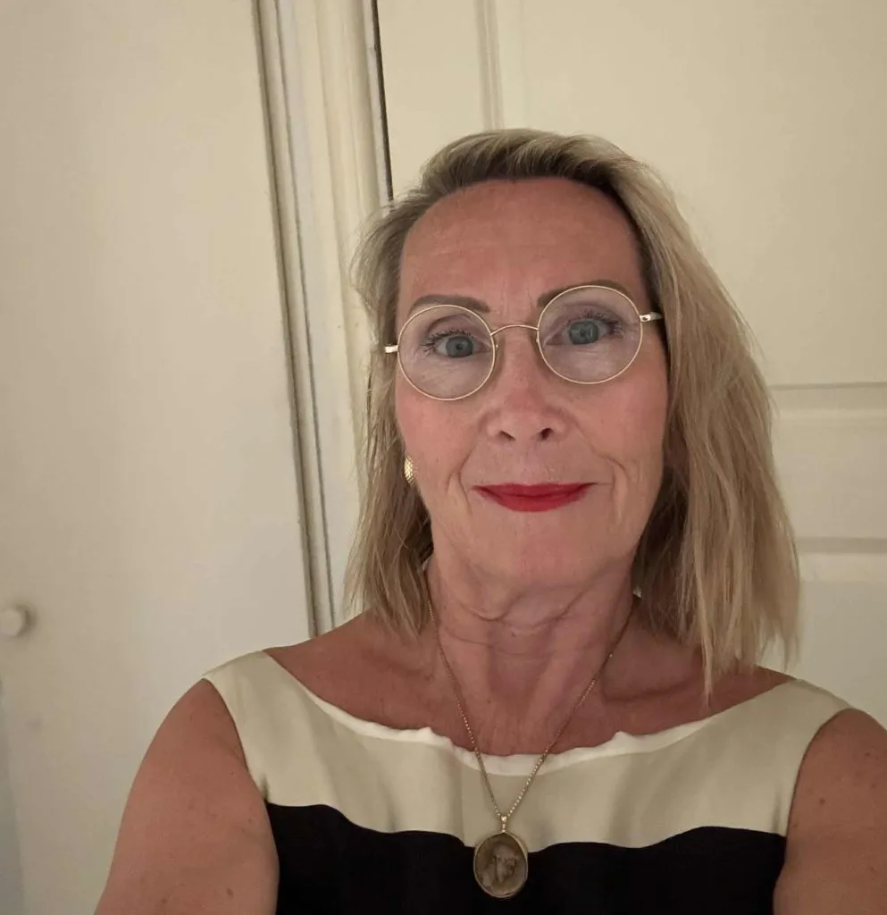 Gun Hollesen, lymfmassör och Face Yoga-terapeut i Alingsås